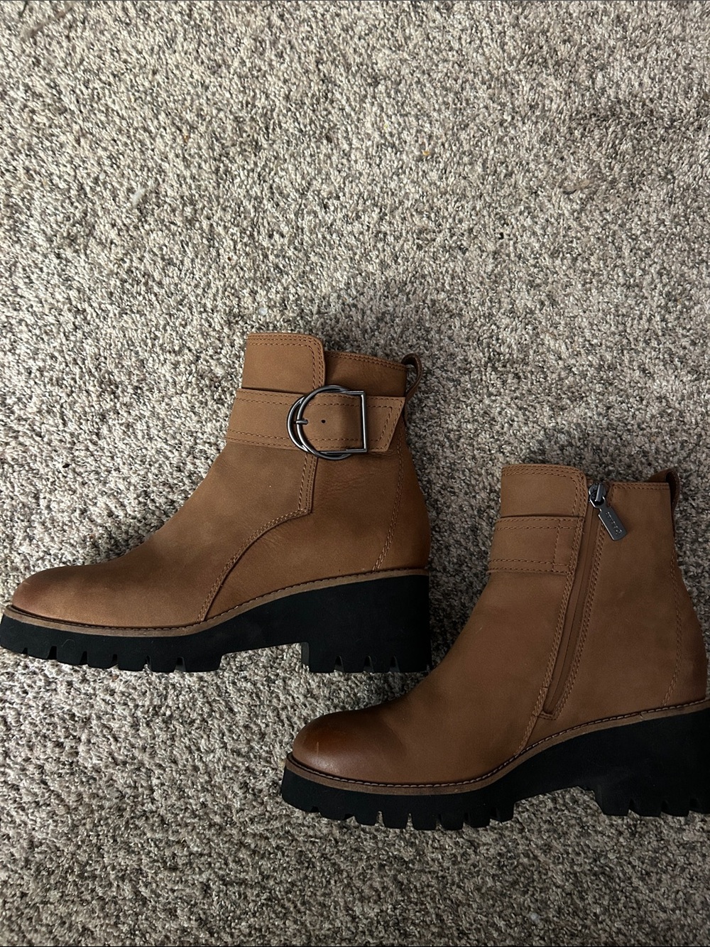 Blondo Tan Lug-Sole Ankle‎ Boots with Buckle Strap, waterproof